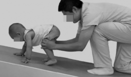 爬行运动正确姿势视频